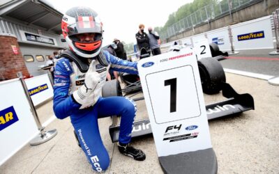 Phinsys By Argenti Storm To Victory At Brands Hatch